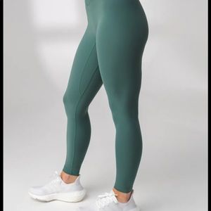 Balance Athletica The Cloud Pant - Jade Small